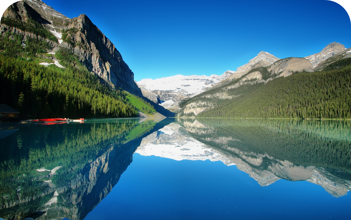Mountains and lake in British Columbia