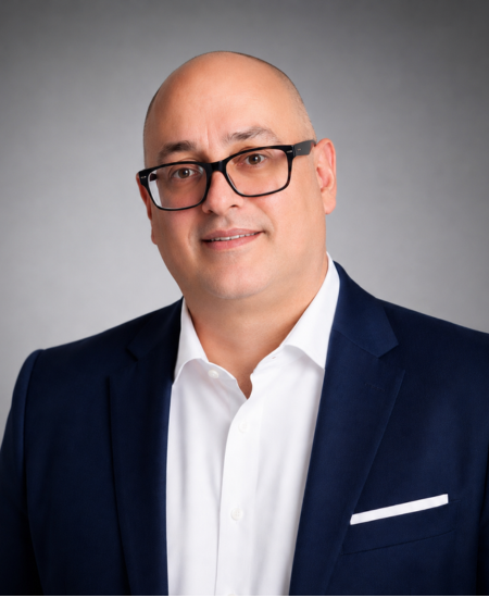 Headshot - Mario Buttino