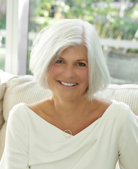 Mary Putnam Headshot 2026